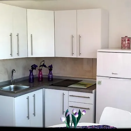 Apartmani Kalff Trogir Exterior photo