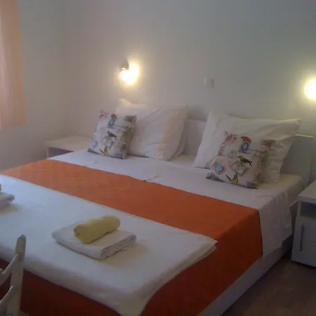 Apartmani Kalff Trogir Exterior photo